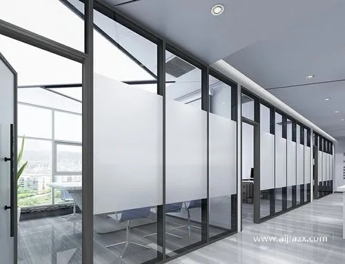 鄭州辦公室隔斷價格：玻璃,鋁合金,實木隔斷多少錢一平米